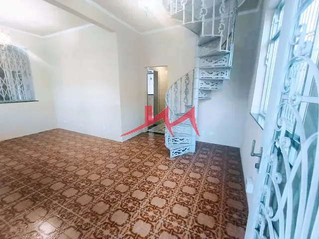 Casa com 360m² 4 quartos e 3 banheiros, à venda, no bairro Jardim Catarina em São Gonçalo