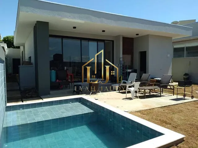 Casa com 444m² 3 quartos e 5 banheiros, à venda, no bairro Jardim Imperial em Cuiabá