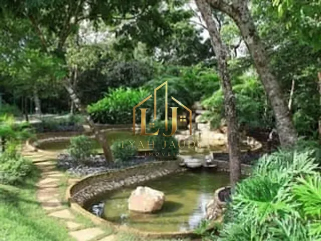 Casa com 375m² 3 quartos e 4 banheiros, à venda, no bairro Jardim Imperial em Cuiabá
