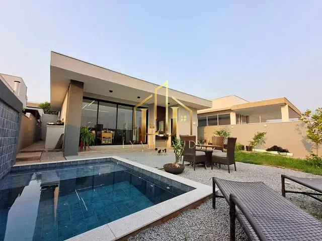 Casa com 444m² 3 quartos e 5 banheiros, à venda, no bairro Jardim Imperial em Cuiabá