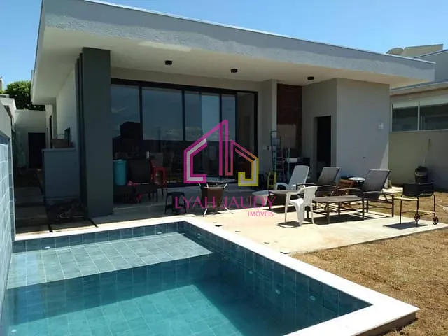 Casa com 444m² 3 quartos e 5 banheiros, à venda, no bairro Jardim Imperial em Cuiabá