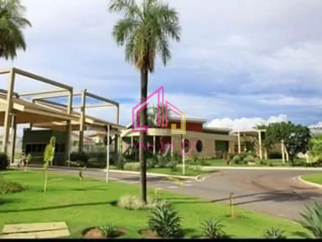 Casa com 375m² 3 quartos e 4 banheiros, à venda, no bairro Jardim Imperial em Cuiabá