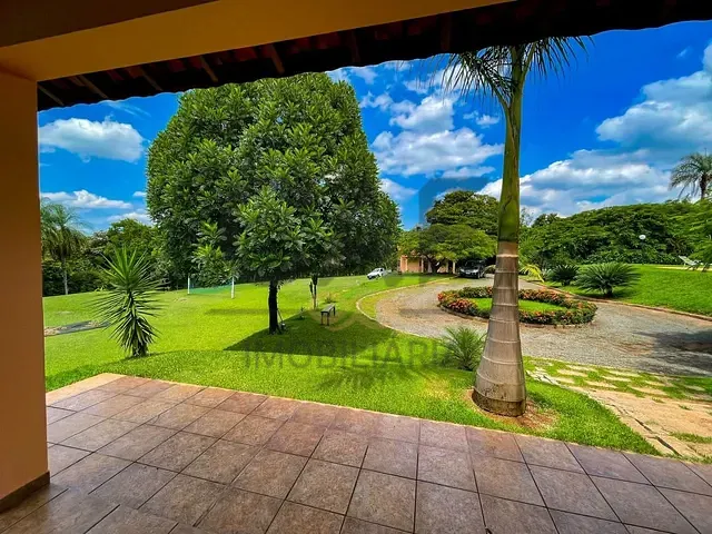 Casa com 5429m² 5 quartos e 4 banheiros, à venda, no bairro Condomínio Fazenda Duas Marias em Holambra