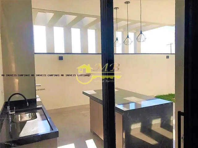 Casa com 250m² 3 quartos e 3 banheiros, à venda, no bairro Vila Sao Francisco em Hortolândia