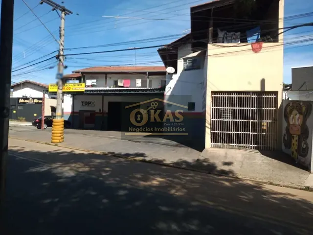 Casa com 400m² 2 quartos e 1 banheiro, à venda, no bairro Parque Santana em Mogi das Cruzes
