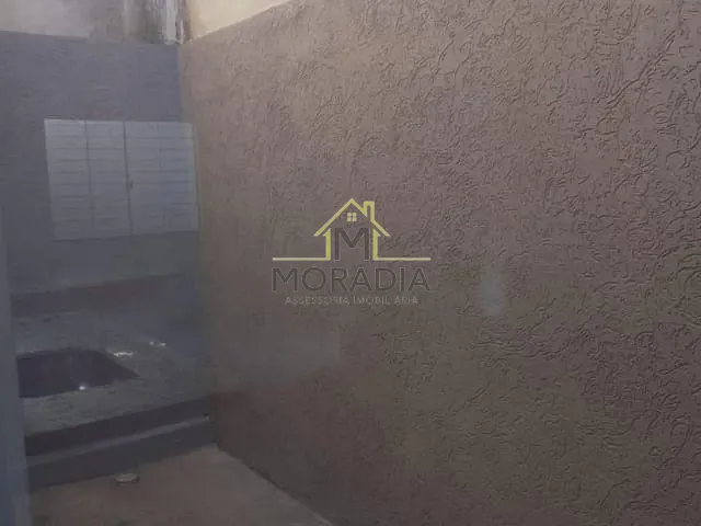 Casa 2 quartos e 1 banheiro, à venda, no bairro Vila Toninho Zeitune em Guaxupé