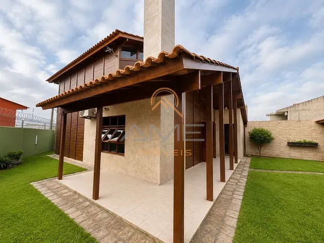 Casa com 300m² 3 quartos e 3 banheiros, à venda, no bairro São Gonçalo em Pelotas