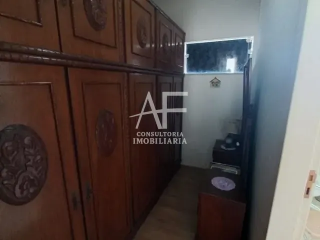 Casa com 500m² 3 quartos e 2 banheiros, à venda ou para alugar, no bairro Jardim Jaragua em Tremembé