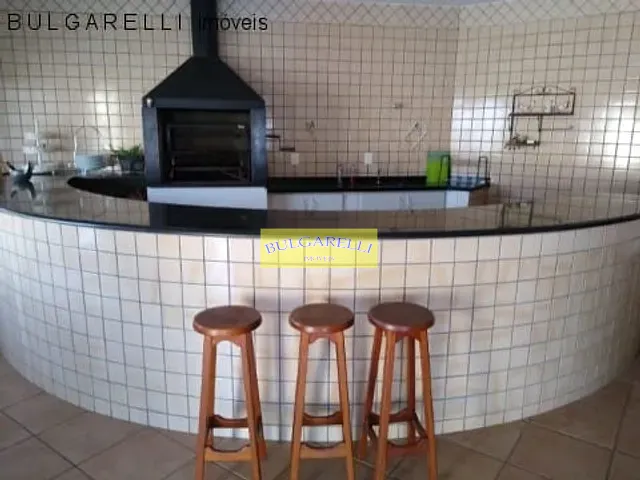 Casa com 1983m² 4 quartos e 6 banheiros, à venda, no bairro Parque Quinta da Boa Vista em Jundiaí
