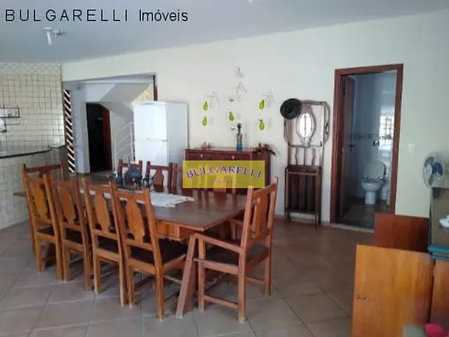 Casa com 1983m² 4 quartos e 6 banheiros, à venda, no bairro Parque Quinta da Boa Vista em Jundiaí