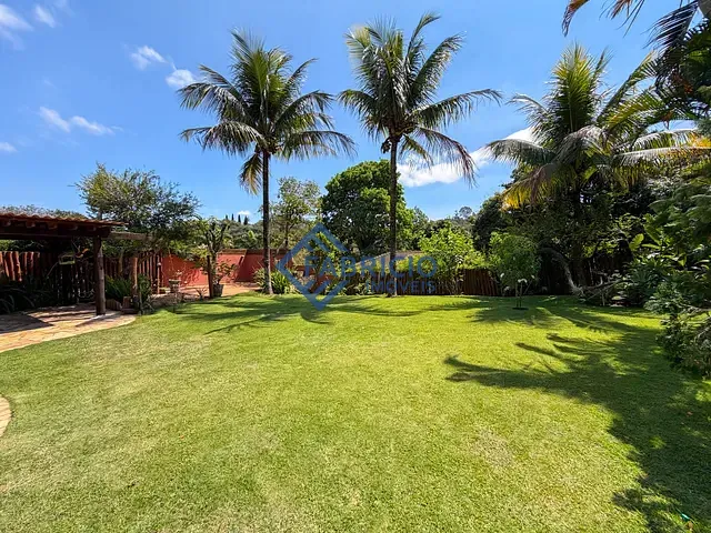 Casa 3 quartos e 3 banheiros, à venda, no bairro Santa Cândida em Vinhedo