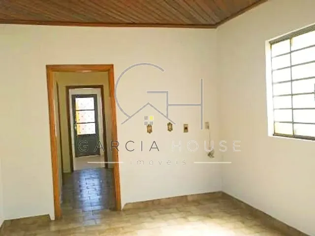 Casa com 255m² 2 quartos e 1 banheiro, à venda, no bairro Vila Tibério em Ribeirão Preto