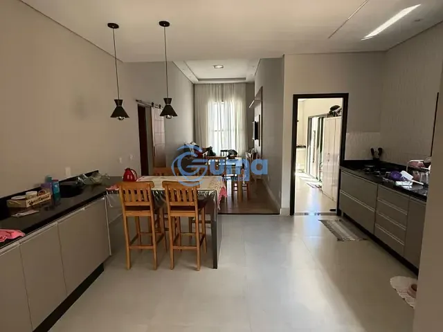 Casa 3 quartos e 3 banheiros, à venda, no bairro Condomínio Villa Real de Bragança em Bragança Paulista