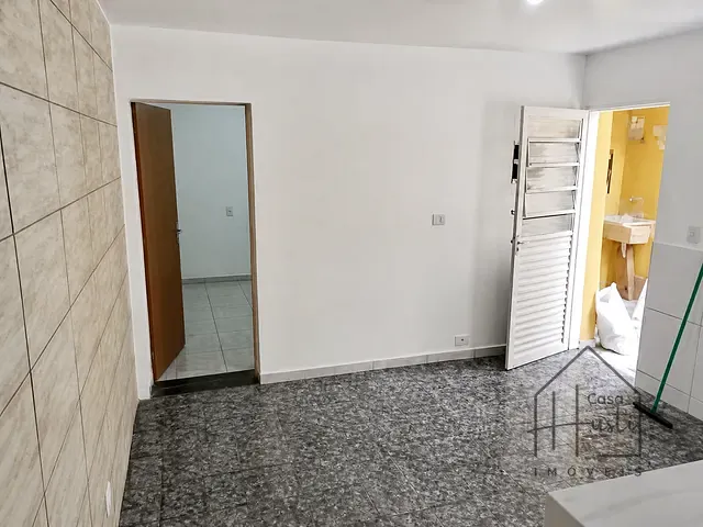 Casa 1 quarto e 1 banheiro, para alugar, no bairro Jardim Araruama em Cotia