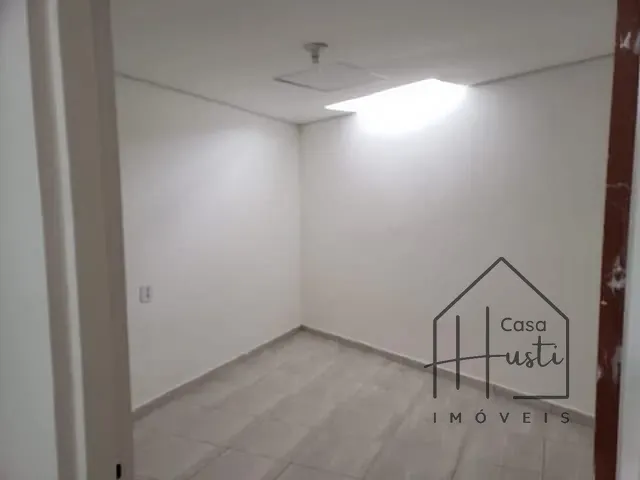 Casa 1 quarto e 1 banheiro, para alugar, no bairro Jardim Araruama em Cotia