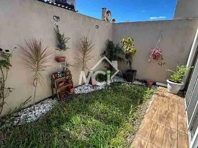 Casa com 80m² 2 quartos e 1 banheiro, à venda, no bairro Três Vendas em Pelotas