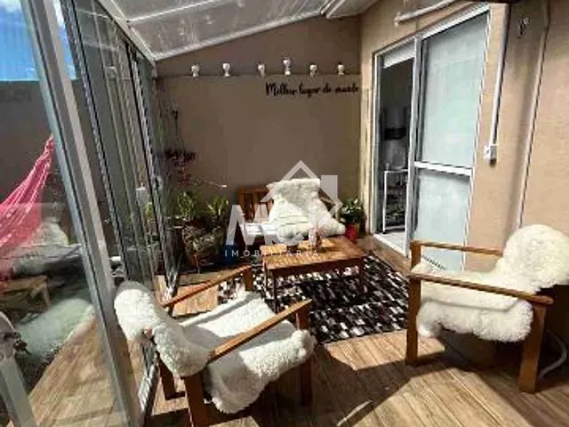 Casa com 80m² 2 quartos e 1 banheiro, à venda, no bairro Três Vendas em Pelotas