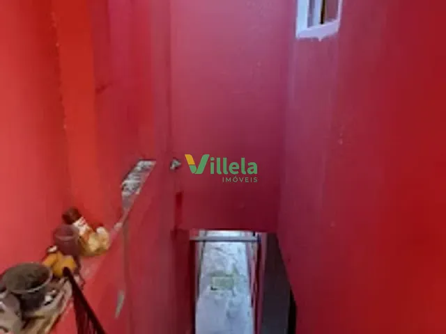 Casa à venda, no bairro Jardim Carolina em Itaquaquecetuba