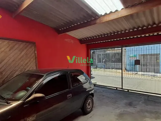 Casa à venda, no bairro Jardim Carolina em Itaquaquecetuba