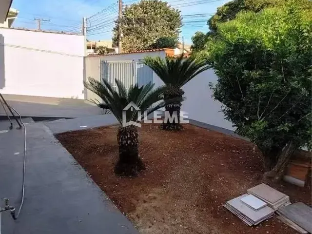 Casa 3 quartos e 2 banheiros, à venda, no bairro Jardim São Luiz em Mococa