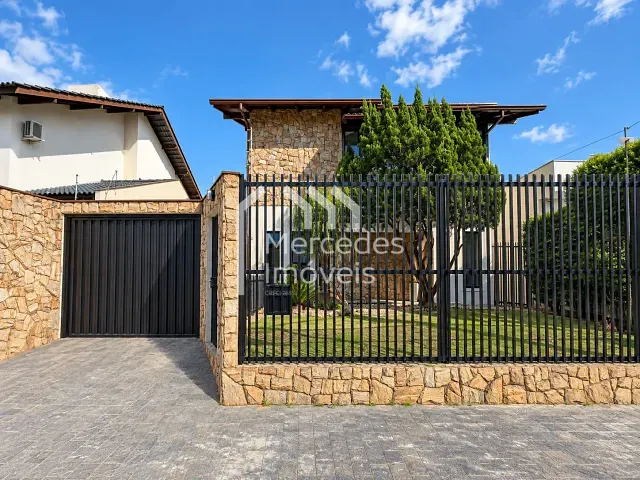 Casa 3 quartos e 3 banheiros, à venda, no bairro Ressacada em Itajaí