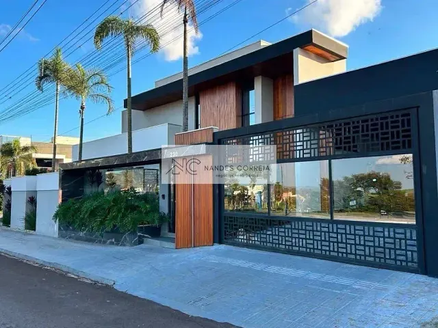 Casa com 505m² 3 quartos e 5 banheiros, à venda, no bairro Centro em Rolândia
