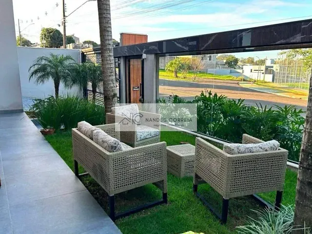 Casa com 505m² 3 quartos e 5 banheiros, à venda, no bairro Centro em Rolândia