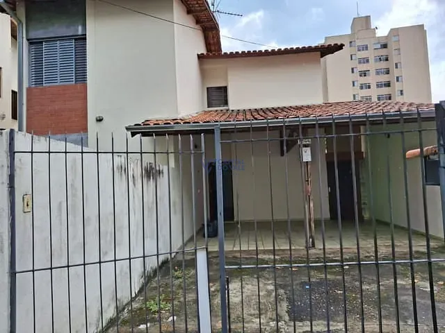 Casa com 275m² 3 quartos e 3 banheiros, à venda, no bairro Vila Ema em São José dos Campos