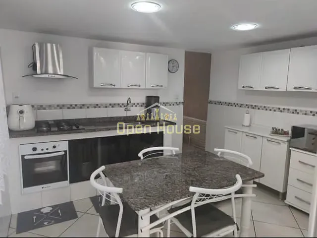 Casa 3 quartos e 3 banheiros, à venda, no bairro Centro em Barra Mansa