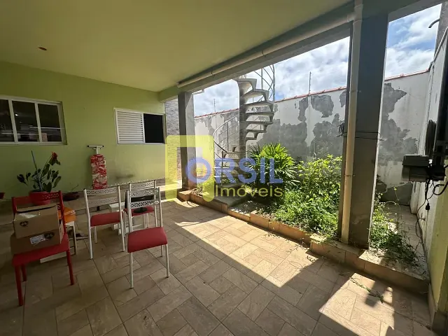 Casa com 150m² 2 quartos e 2 banheiros, à venda, no bairro Villa Di Cesar em Mogi das Cruzes