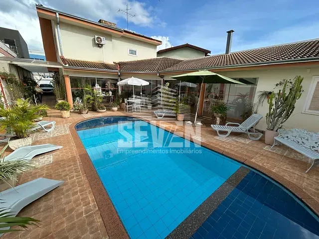 Casa com 490m² 3 quartos e 6 banheiros, à venda, no bairro Jardim Estoril IV em Bauru