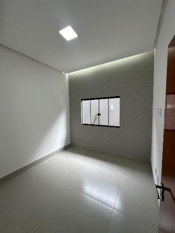 Casa 3 quartos e 2 banheiros, à venda, no bairro Setor Jardim Imperial em Trindade