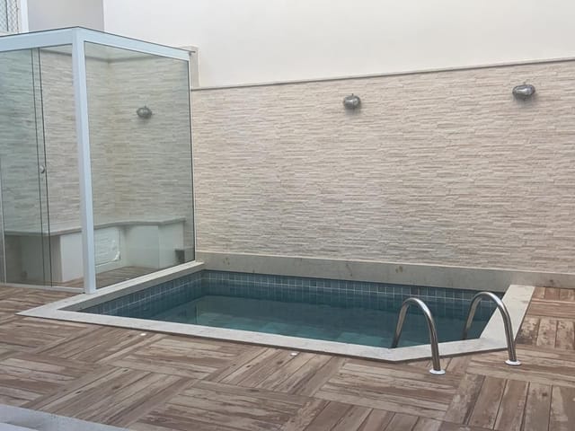Casa com 308m² 4 quartos e 4 banheiros, à venda, no bairro Vale dos Cristais em Macaé