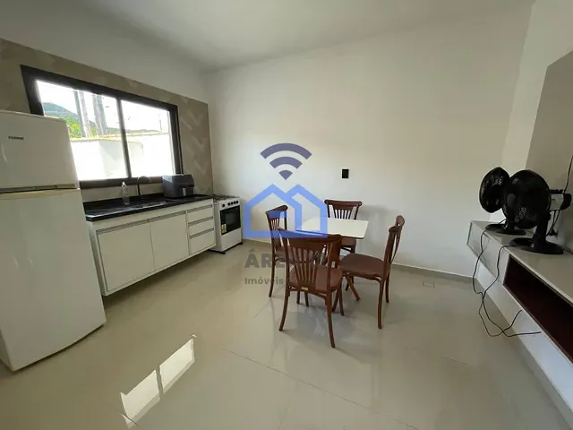 Casa com 74m² 2 quartos e 1 banheiro, à venda, no bairro Martim de Sá em Caraguatatuba