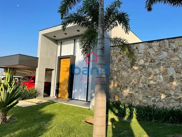 Casa com 600m² 3 quartos e 5 banheiros, à venda, no bairro Portal dos Bandeirantes II em Porto Feliz
