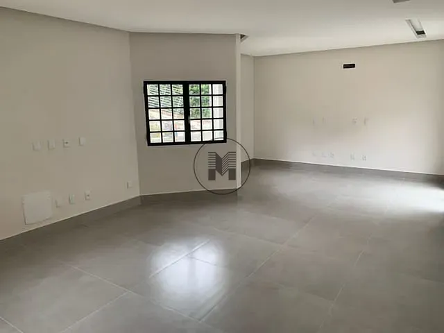 Casa com 1003m² 3 quartos e 3 banheiros, à venda, no bairro Jardim Panorama em Guaratinguetá