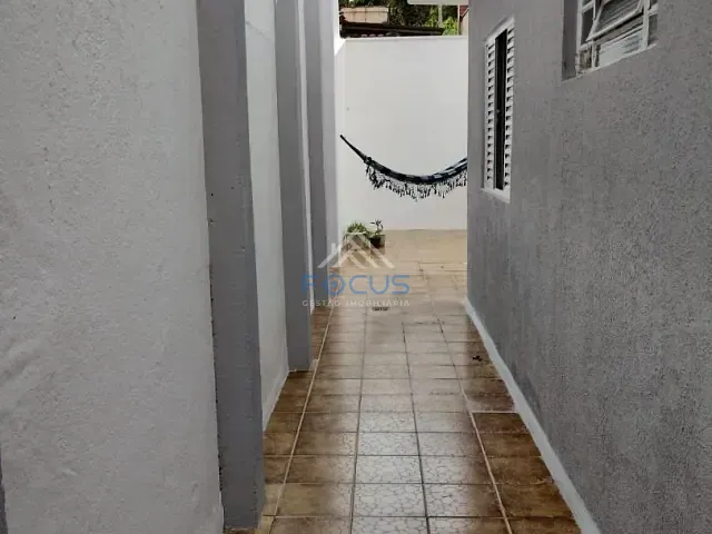 Casa com 210m² 3 quartos e 2 banheiros, à venda, no bairro Jardim do Lago em Jundiaí