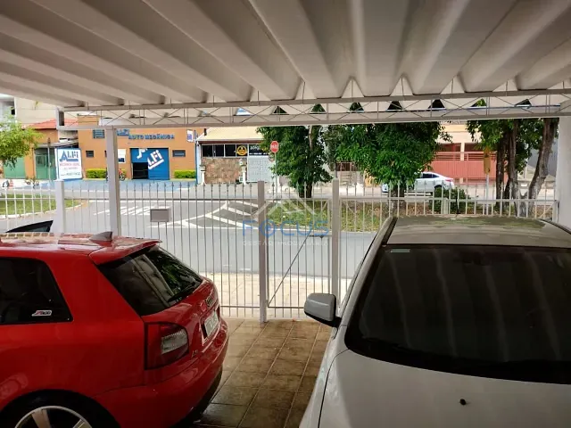 Casa com 210m² 3 quartos e 2 banheiros, à venda, no bairro Jardim do Lago em Jundiaí