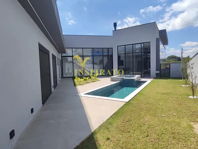 Casa com 865m² 4 quartos e 6 banheiros, à venda, no bairro Medeiros em Jundiaí