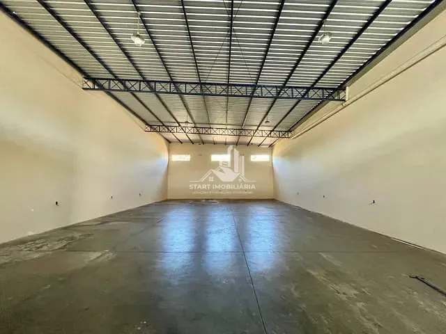 Box/Garagem para alugar, no bairro Centro em Pederneiras