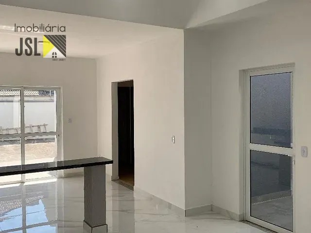 Casa com 175m² 3 quartos e 2 banheiros, à venda, no bairro Parque do Museu em Caçapava