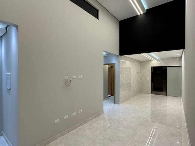 Foto do Casa - Casa prox. ao Max Atacadista em Cambé, contendo 03 quartos sendo 01 suite no Jd. Golden Park, Perto do Santo Amaro | Londrina Cred Imóveis