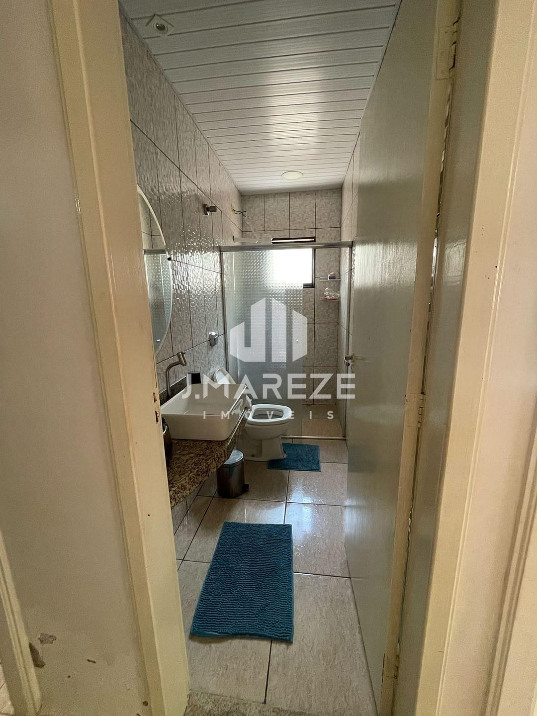 Casa à venda com 5 quartos, 241m² - Foto 9