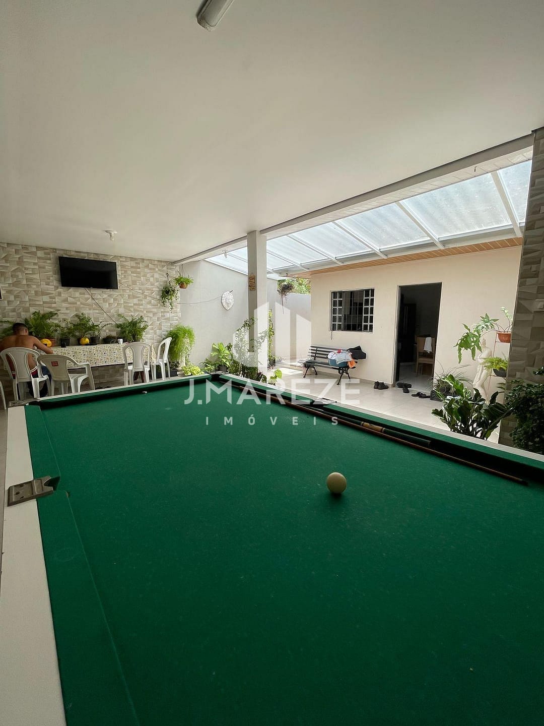 Casa à venda com 5 quartos, 241m² - Foto 11