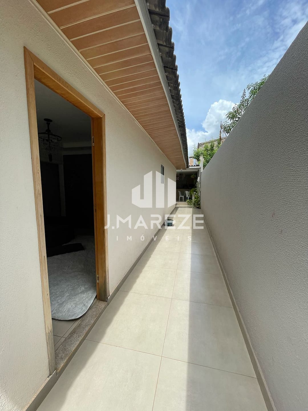 Casa à venda com 5 quartos, 241m² - Foto 26
