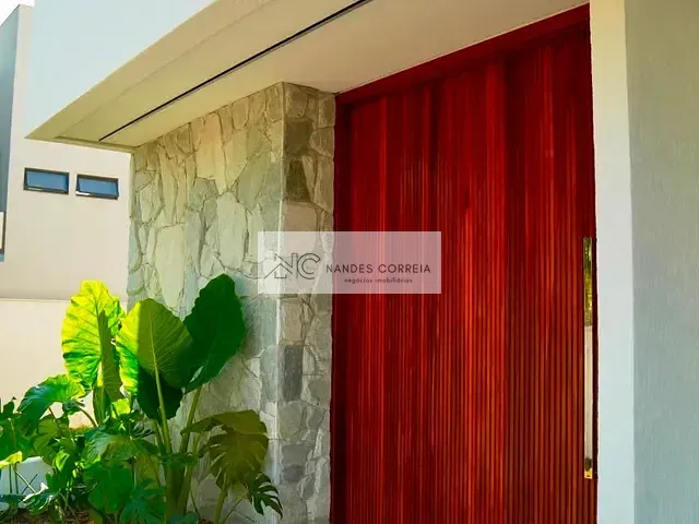 Casa 3 quartos e 4 banheiros, à venda, no bairro Cidade Industrial 2 em Londrina