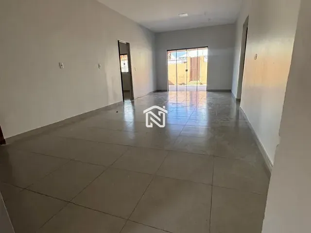 Casa 4 quartos e 2 banheiros, para alugar, no bairro Setor Oeste em Paraíso do Tocantins
