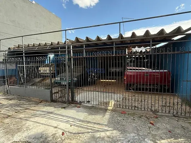Casa com 263m² 4 quartos e 1 banheiro, à venda, no bairro Jardim Satélite em São José dos Campos