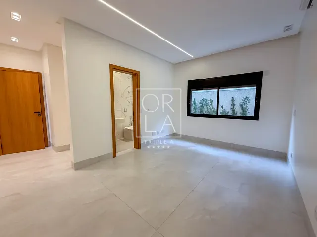 Casa com 525m² 4 quartos e 6 banheiros, à venda, no bairro Jardins Itália em Goiânia
