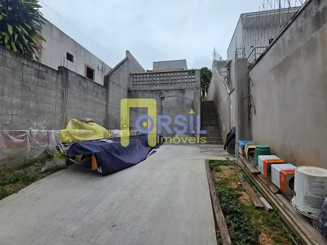 Casa com 250m² 2 quartos e 2 banheiros, à venda, no bairro Vila São Paulo em Mogi das Cruzes